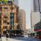 Sydney. Pub założył się o tramwaj. Stawką… piwo dla całego miasta Sydney. Pub założył się o tramwaj. Stawką… piwo dla całego miasta