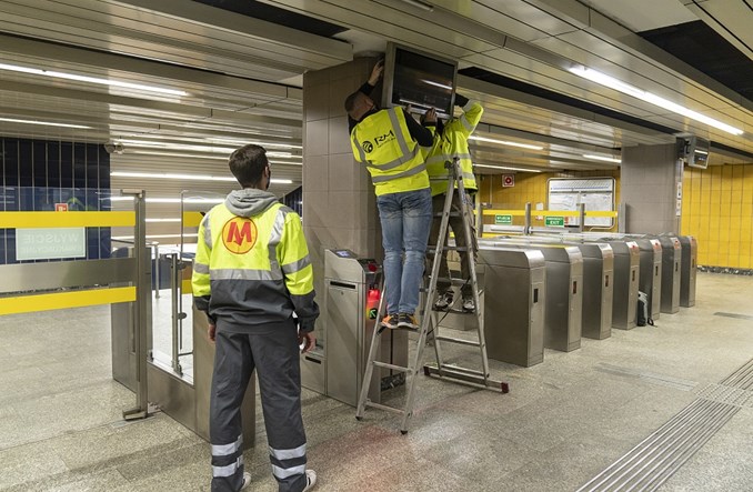 Metro: Dodatkowe ekrany na I linii. Wygodnie sprawdzisz, kiedy odjedzie pociąg Metro: Dodatkowe ekrany na I linii. Wygodnie sprawdzisz, kiedy odjedzie pociąg