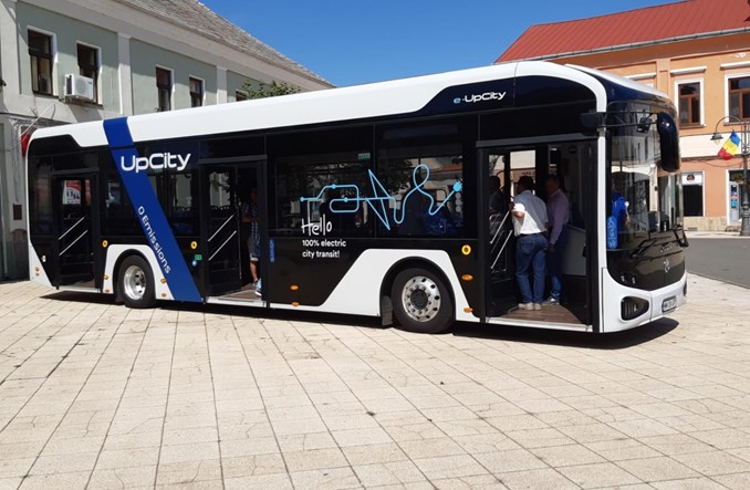 Trwają testy pierwszego elektrobusu wyprodukowanego w Rumunii Trwają testy pierwszego elektrobusu wyprodukowanego w Rumunii