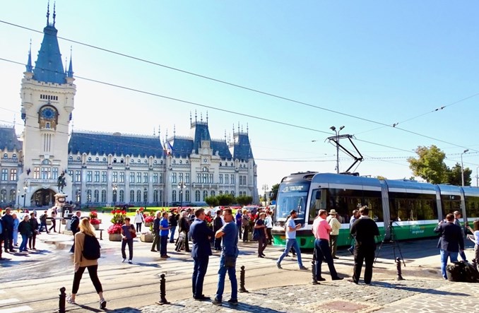 Rumunia: Pierwsze Swingi wożą już pasażerów w Jassach
