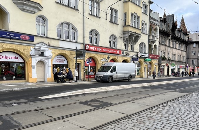 Poznań. Przystanki wiedeńskie przy Rynku Jeżyckim już działają (zdjęcia)