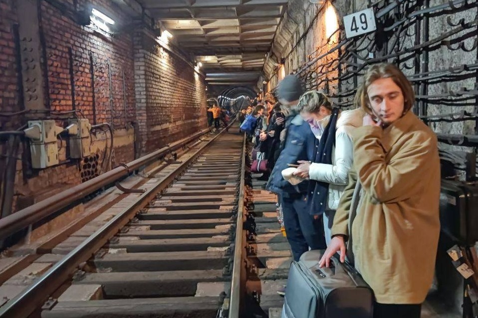Charków ewakuował studentów tunelami metra