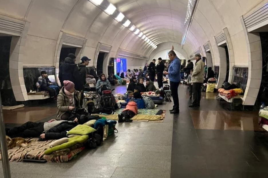 Metro w Kijowie schronieniem dla blisko 15 tys. osób – w tym 84 niemowląt