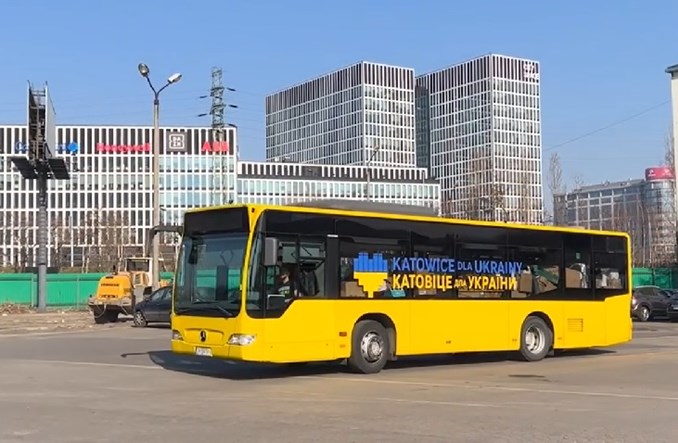 Miasta z GZM przekazały 13 miejskich autobusów dla Lwowa Miasta z GZM przekazały 13 miejskich autobusów dla Lwowa