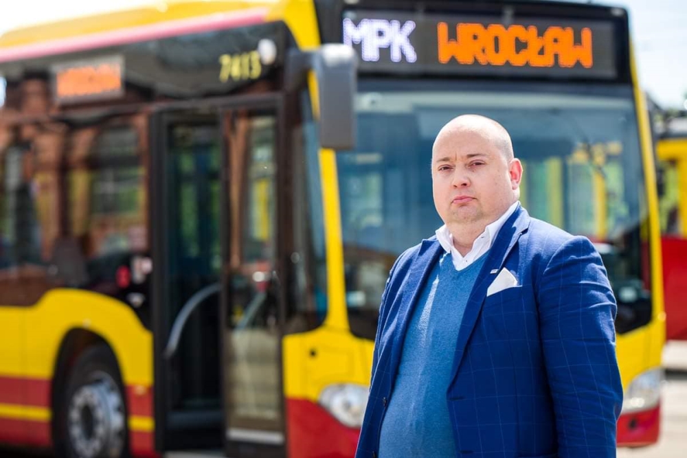 Prezes MPK Wrocław wnosi o nieprzedłużanie umów z rosyjskimi kierowcami