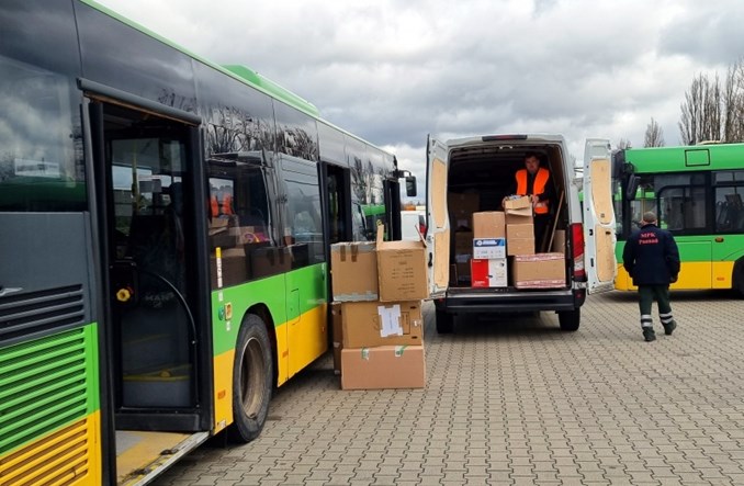 Dwa autobusy z Poznania pojadą do Lwowa Dwa autobusy z Poznania pojadą do Lwowa