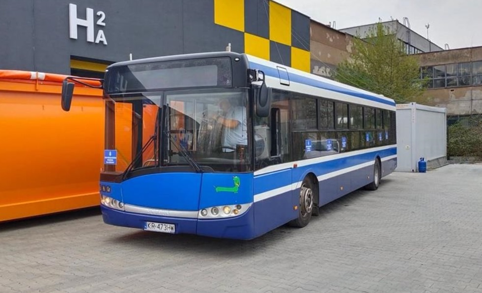 MPK Kraków przekazało kolejny autobus dla Ukrainy