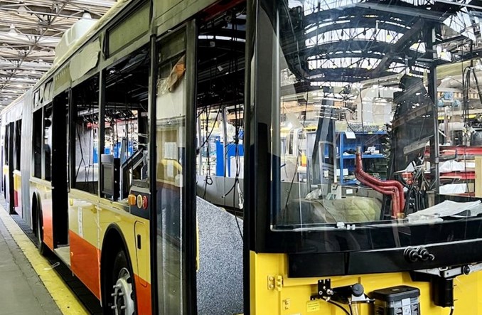 MZA Warszawa: W wakacje wyjadą autobusy gazowe. Kolejny przetarg na elektrobusy