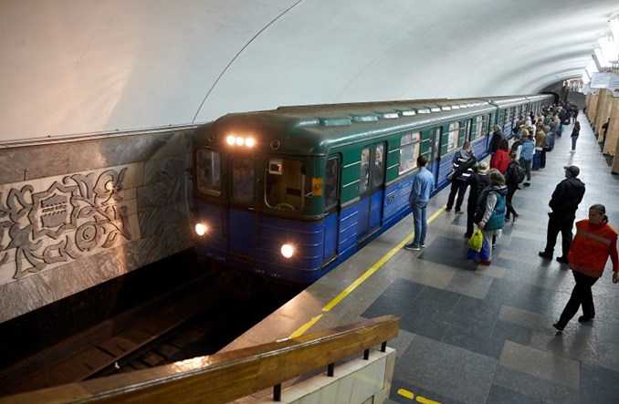 Metro w Charkowie: Sześć pociągów uszkodzonych, ale częstotliwość wzrośnie