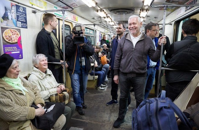 Metro w Charkowie: Sześć pociągów uszkodzonych, ale częstotliwość wzrośnie Metro w Charkowie: Sześć pociągów uszkodzonych, ale częstotliwość wzrośnie