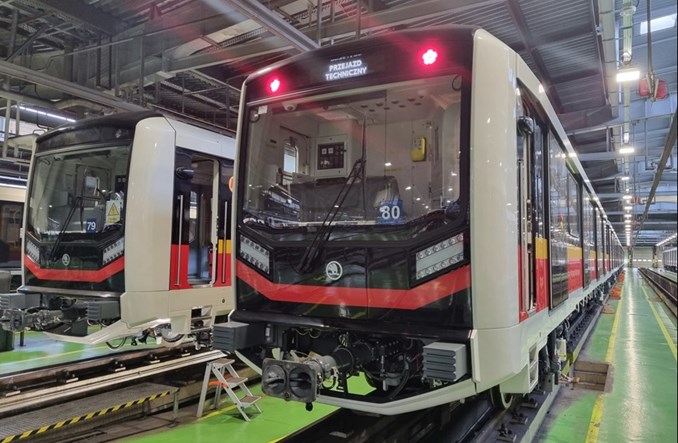Metro Dwie kolejne Varsovie dopuszczone do ruchu Transport Publiczny