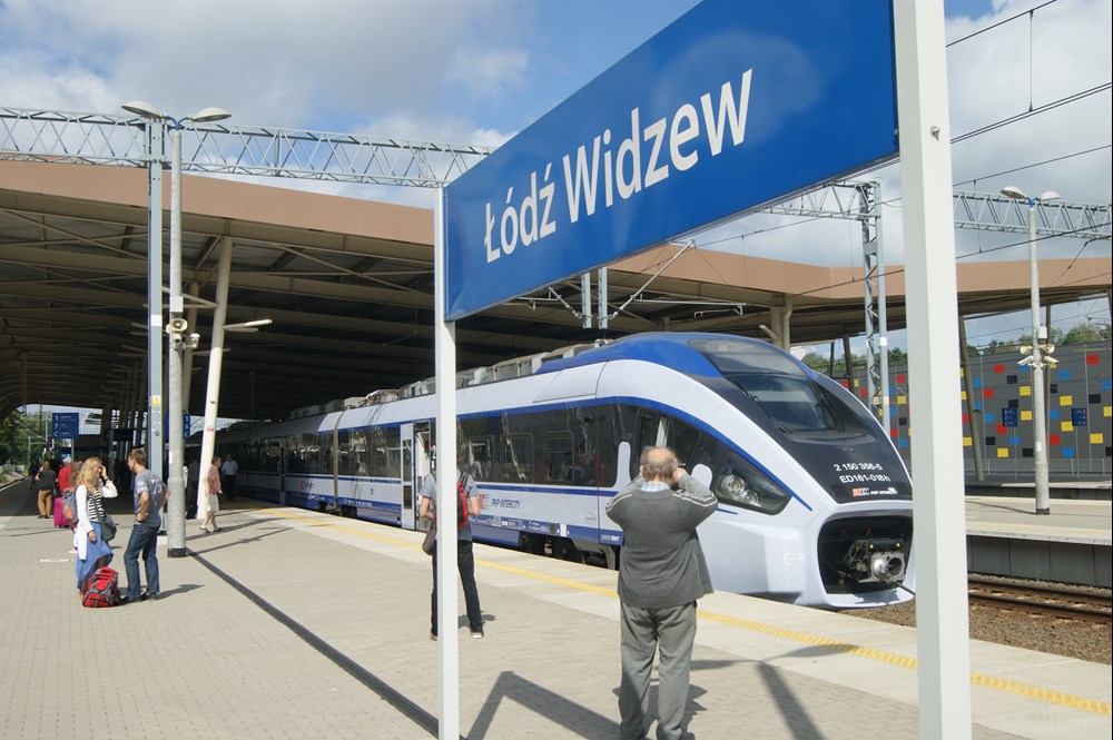 Łódź niejednoznacznie o honorowaniu biletów z PKP Intercity