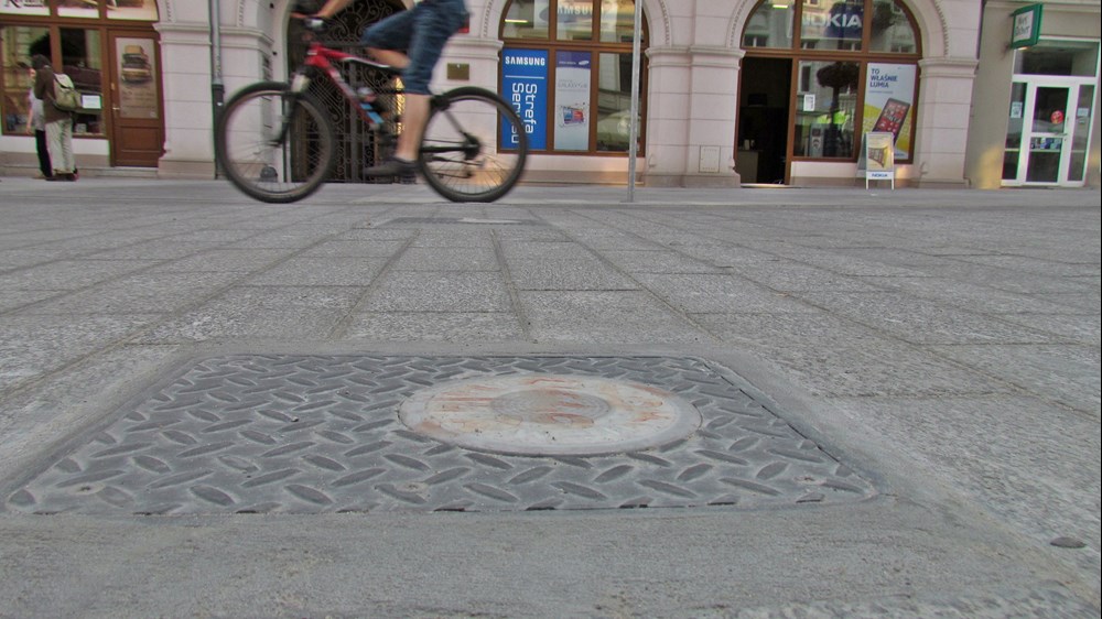 Łódź. 2,4 mln złotych, żeby system kontroli wjazdu na Piotrkowską był w tym roku