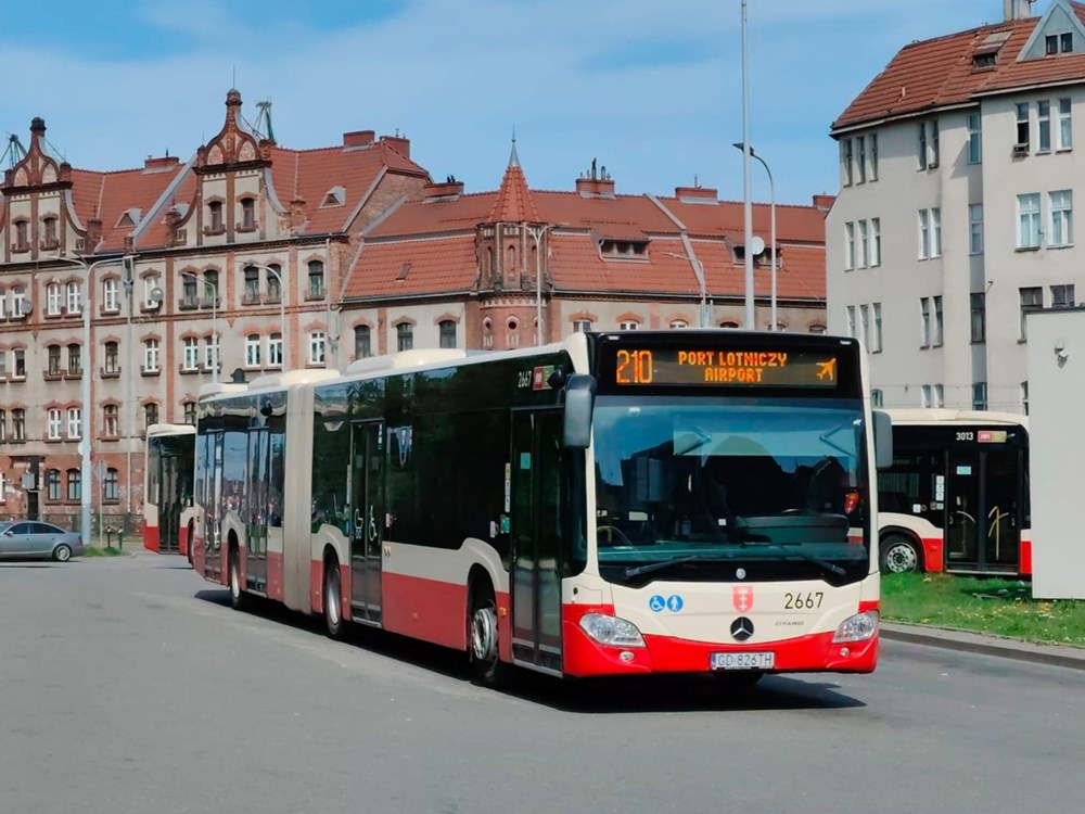 Nowy przetarg w GAiT – czy chodzi o wykup używanych Mercedesów?