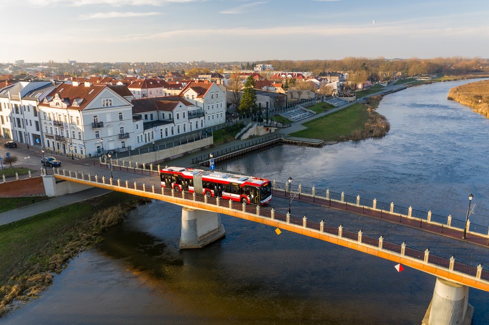 Czy Solaris dostarczy 44 nowe hybrydy dla SPA Dąbie?