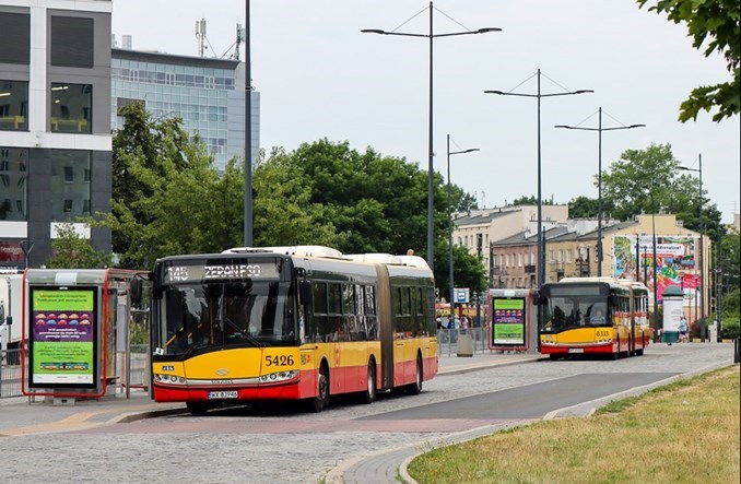 Warszawa: Solaris bez konkurencji w przetargu na 120 przegubowych autobusów