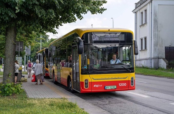 Oferty na obsługę autobusów Solarisa w Kielcach: od 62 do 91 milionów złotych!