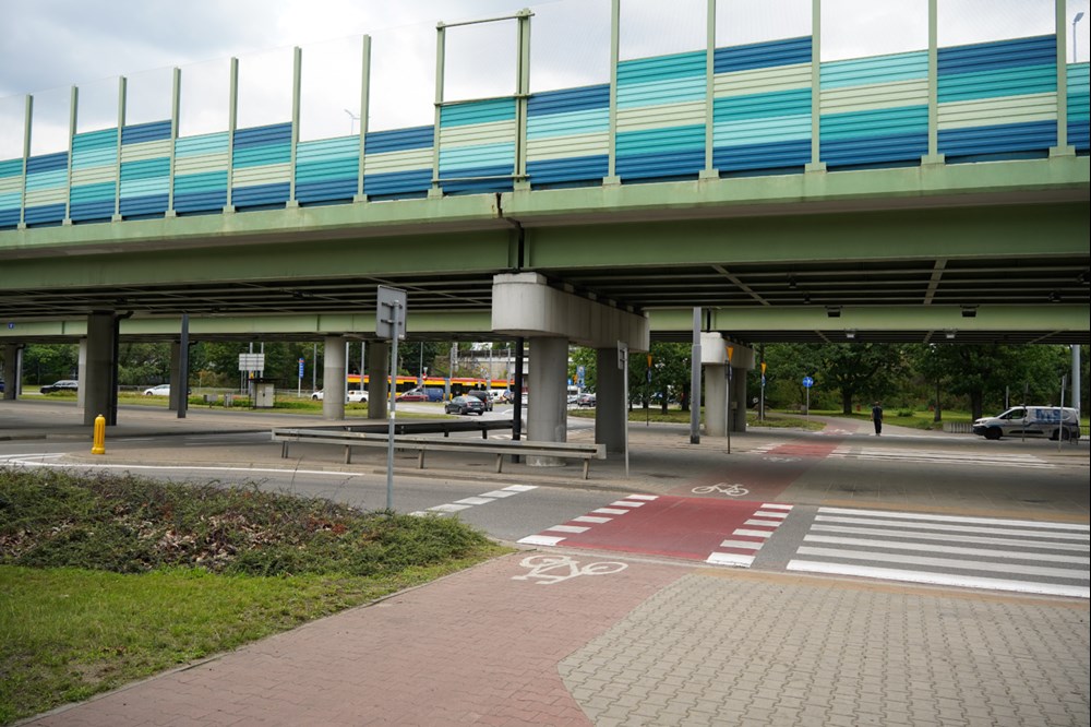 Miał być remont jednego, a będzie wszystkiego. Ruszyły prace na Starzyńskiego