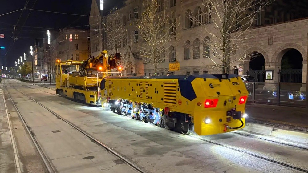 Poznań szlifuje szyny tramwajowe