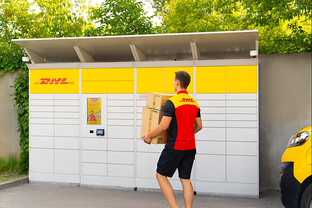 DHL gotowe na szczyt paczkowy – liczba automatów paczkowych osiągnęła 8000