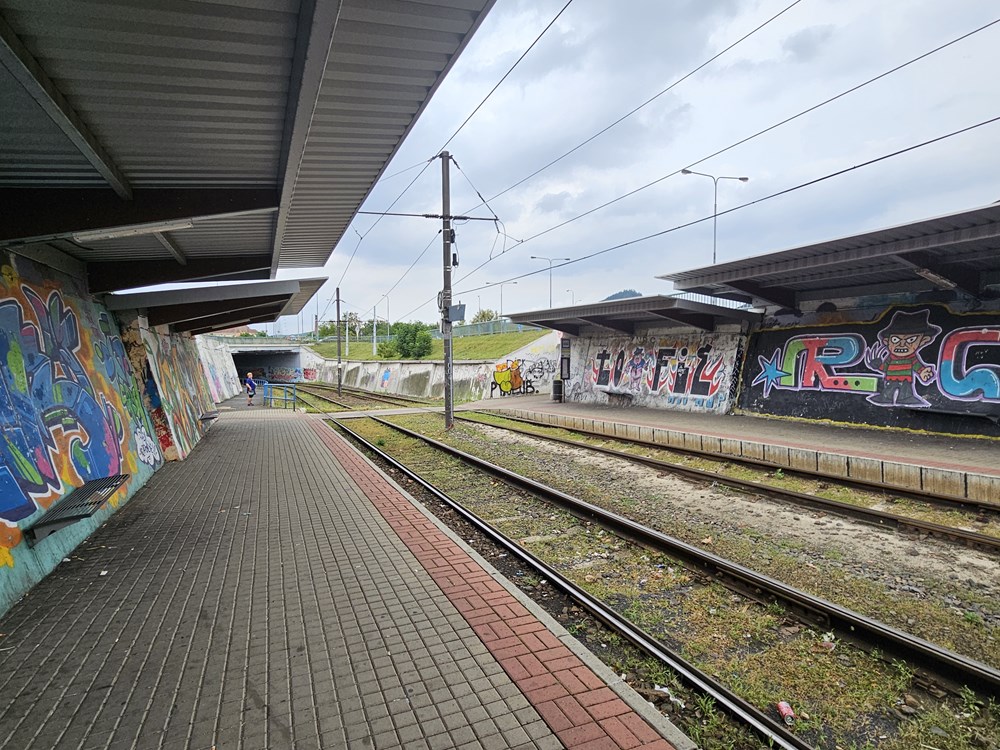 Czechy. W Moście pięciu wykonawców nie wystarczyło do remontu tramwaju