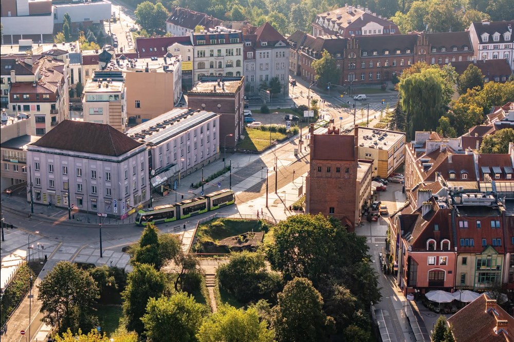 Olsztyn z ofertami na przebudowę placu przed Wysoką Bramą