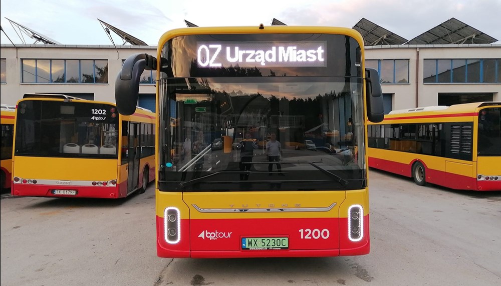 Kielce: Solaris z kontraktem na 5 elektrycznych autobusów midi i ładowarki