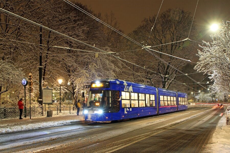 Kraków. Więcej tramwajów i autobusów w okresie świątecznym