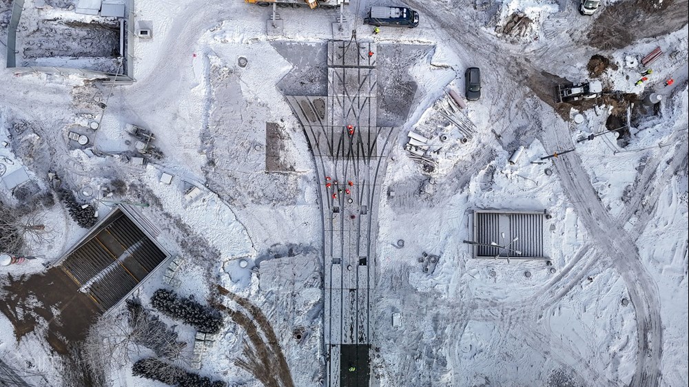 Poznań: Wielkie płyty na budowie nowej trasy tramwajowej