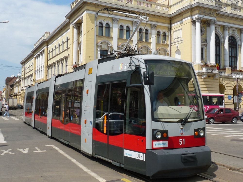Oradea z planami zakupu 14 tramwajów dwusystemowych