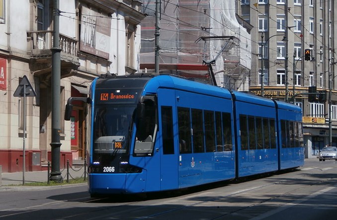 Po co Krakowowi tramwaje, które przejadą 3 km bez sieci?