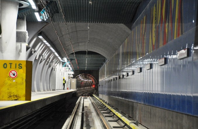 Metro: Odbiory bez problemów. Ile potrwają – nie wiadomo