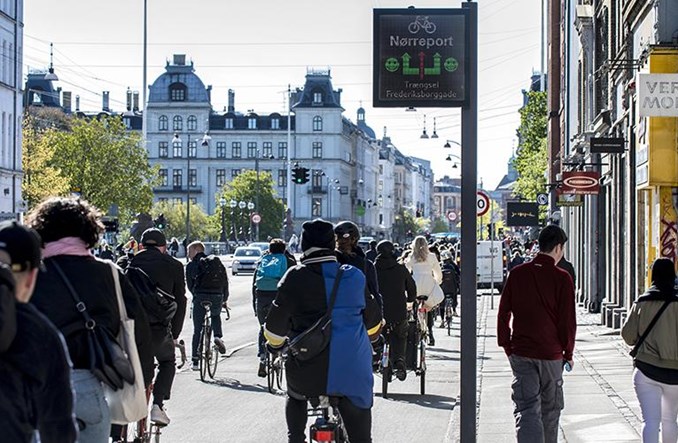 Kopenhaga. Miasto stawia tablice informujące o korkach… rowerowych