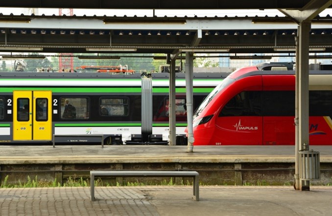 Warszawa zapłaci 165 mln zł za 9 miesięcy wspólnego biletu w pociągach KM