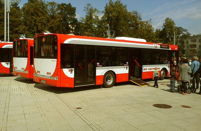MPK Częstochowa kupuje 3 autobusy. Solaris czy Solbus?